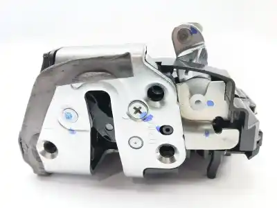 Second-hand car spare part rear right door lock for toyota corolla (e21) oem iam references 6905002580