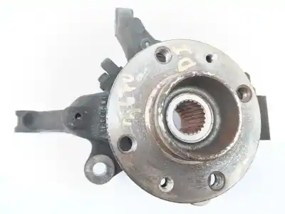 Pièce détachée automobile d'occasion MOYEU DE ROUE AVANT GAUCHE pour RENAULT CAPTUR  Références OEM IAM 400159304R  