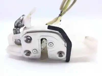 Second-hand car spare part left front door lock for mazda cx-5 (ke, gh) 2.2 d (ke2fw) oem iam references kd5359310