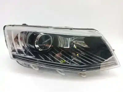 Second-hand car spare part RIGHT HEADLIGHT for SKODA OCTAVIA III COMBI (5E5, 5E6)  OEM IAM references 130702425900 3AB941754 