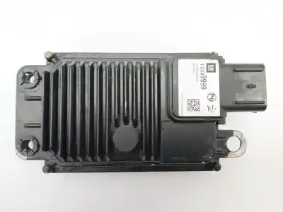 Second-hand car spare part electronic module for opel zafira tourer c (p12) 2.0 cdti (75) oem iam references 13389999 Second-hand car spare part electronic module for opel zafira tourer c (p12) 2.0 cdti (75) oem iam references 13389999