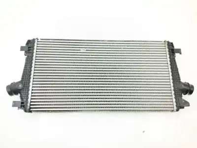 Автозапчастина б/у водяний радіатор для opel zafira tourer c (p12) 2.0 cdti (75) посилання на oem iam 13267647   Автозапчастина б/у водяний радіатор для opel zafira tourer c (p12) 2.0 cdti (75) посилання на oem iam 13267647