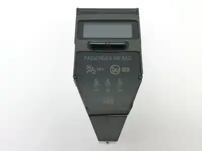 Peça sobressalente para automóvel em segunda mão  por TOYOTA AURIS (_E18_)  Referências OEM IAM 8391002200  