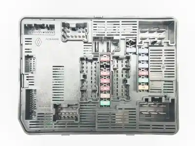 Peça sobressalente para automóvel em segunda mão  por RENAULT KANGOO III FURGONETA/MONOVOLUMEN  Referências OEM IAM 284B79704R  