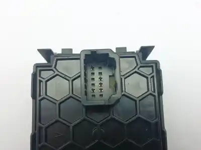 Pezzo di ricambio per auto di seconda mano controllo della luce per renault captur i (j5_, h5_) 0.9 tce 90 riferimenti oem iam 251900567r  