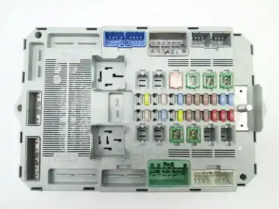 Peça sobressalente para automóvel em segunda mão caixa de fusíveis e relés por jaguar xf i (x250) 3.0 d referências oem iam dx2314d628ag