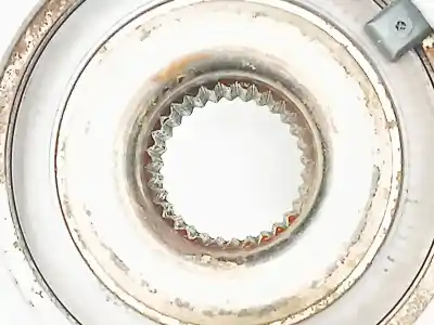 Автозапчасти б/у передняя правая кулачка за opel astra k (b16) 1.6 turbo (68) ссылки oem iam 13409307  