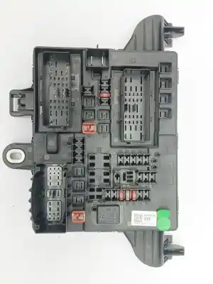 Second-hand car spare part FUSE BOX UNIT for OPEL INSIGNIA A (G09) 2.0 CDTI (68) OEM IAM references 22737764  