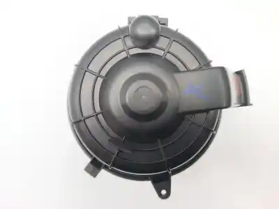 Pezzo di ricambio per auto di seconda mano motore di riscaldamento per citroen c3 ii (sc_) 1.4 hdi 70 (sc8hzc, sc8hr0, sc8hp4) riferimenti oem iam t4190001  