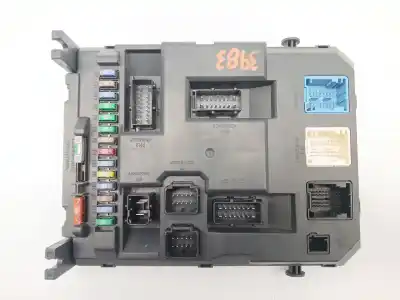 Pièce détachée automobile d'occasion BOÎTES À FUSIBLES pour CITROEN C3 II (SC_) 1.4 HDI 70 (SC8HZC, SC8HR0, SC8HP4) Références OEM IAM 9664983280  