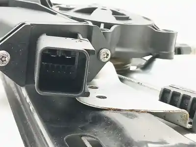 Автозапчастина б/у регулятор переднього правого скла для opel astra k (b16) 1.6 turbo (68) посилання на oem iam 13260144 933923105 966432200