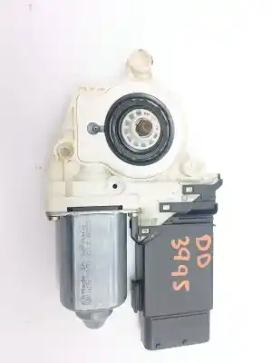 Second-hand car spare part RIGHT FRONT WINDOW MOTOR for SEAT LEON (1M1) 1.9 TDI OEM IAM references 9776105415301  