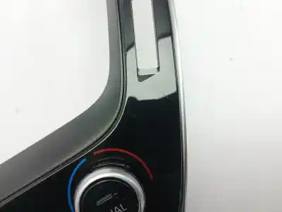 Peça sobressalente para automóvel em segunda mão comando de sofagem (chauffage / ar condicionado) por toyota corolla fastback (_e21_) 1.8 hybrid (zwe211) referências oem iam 5590002e10 7025r9n 