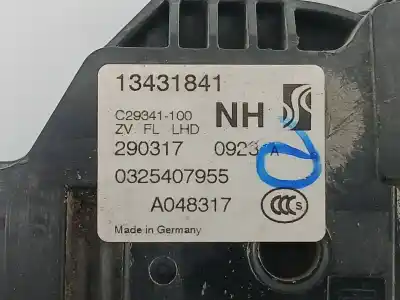 Автозапчастина б/у замок передніх дверей лівий для opel corsa e (x15) 1.3 cdti (08, 68) посилання на oem iam 13431841  