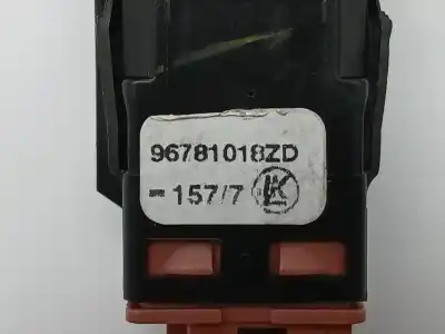 Second-hand car spare part hazard warning lights for citroen c4 picasso ii 1.6 bluehdi 120 oem iam references 9681018zd  