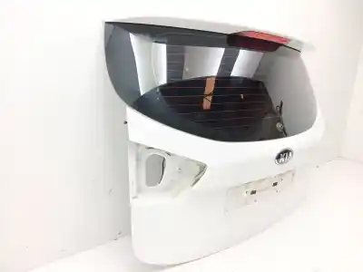 Second-hand car spare part tailgate for kia carens iv 1.7 crdi oem iam references   