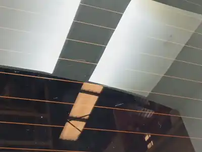 Second-hand car spare part tailgate for kia carens iv 1.7 crdi oem iam references   