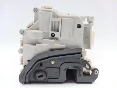 Second-hand car spare part rear left door lock for audi a1 (8x1, 8xk) 1.6 tdi oem iam references 8x0839015b   Second-hand car spare part rear left door lock for audi a1 (8x1, 8xk) 1.6 tdi oem iam references 8x0839015b