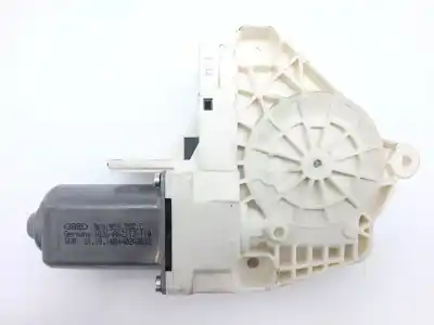 Pezzo di ricambio per auto di seconda mano motore alzacristalli anteriore destro per audi a1 (8x1, 8xk) 1.6 tdi riferimenti oem iam 8k0959802c 1036a62113110  Pezzo di ricambio per auto di seconda mano motore alzacristalli anteriore destro per audi a1 (8x1, 8xk) 1.6 tdi riferimenti oem iam 8k0959802c 1036a62113110