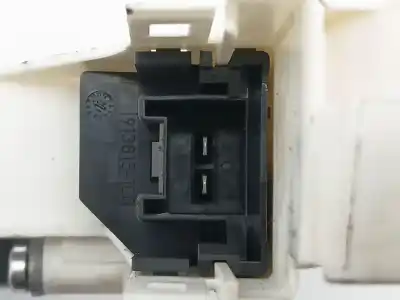 Pezzo di ricambio per auto di seconda mano motore alzacristalli anteriore destro per audi a1 (8x1, 8xk) 1.6 tdi riferimenti oem iam 8k0959802c 1036a62113110  Pezzo di ricambio per auto di seconda mano motore alzacristalli anteriore destro per audi a1 (8x1, 8xk) 1.6 tdi riferimenti oem iam 8k0959802c 1036a62113110