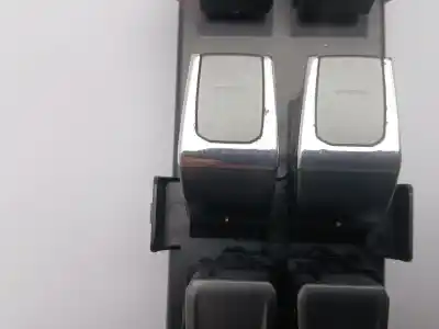 Автозапчастина б/у передні вікний вмикач для ssangyong korando (c300) 1.5 посилання на oem iam 8581137000   Автозапчастина б/у передні вікний вмикач для ssangyong korando (c300) 1.5 посилання на oem iam 8581137000