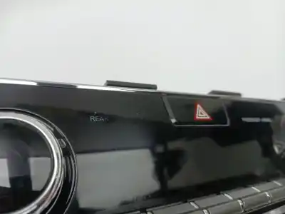Автозапчастина б/у клімат-контроль для ssangyong korando (c300) 1.5 посилання на oem iam 6872037070lax   Автозапчастина б/у клімат-контроль для ssangyong korando (c300) 1.5 посилання на oem iam 6872037070lax