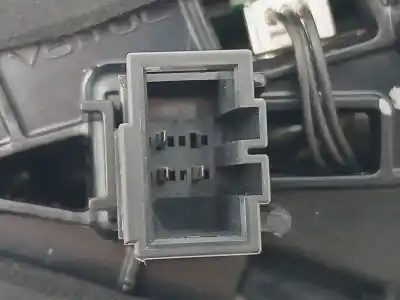 Tweedehands auto-onderdeel binnenste linker achterlamp voor skoda superb iii (3v3) 2.0 tdi oem iam-referenties 3v5945307b   Tweedehands auto-onderdeel binnenste linker achterlamp voor skoda superb iii (3v3) 2.0 tdi oem iam-referenties 3v5945307b