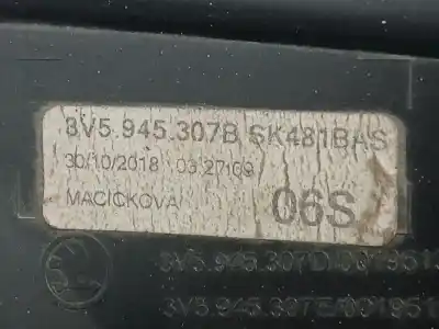 Tweedehands auto-onderdeel binnenste linker achterlamp voor skoda superb iii (3v3) 2.0 tdi oem iam-referenties 3v5945307b   Tweedehands auto-onderdeel binnenste linker achterlamp voor skoda superb iii (3v3) 2.0 tdi oem iam-referenties 3v5945307b