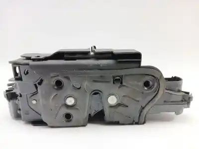 Tweedehands auto-onderdeel linker voordeur slot voor skoda superb iii (3v3) 2.0 tdi oem iam-referenties 5tb837015a Tweedehands auto-onderdeel linker voordeur slot voor skoda superb iii (3v3) 2.0 tdi oem iam-referenties 5tb837015a