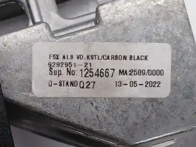 Автозапчастина б/у центральний подлокник для mini mini (f55) cooper посилання на oem iam 929295121  9292951