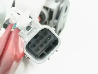 Pezzo di ricambio per auto di seconda mano piantone dello sterzo per toyota auris ranchera familiar (_e18_) 1.8 hybrid (zwe186_) riferimenti oem iam 4525002k72 q003tc8071 jg412000020