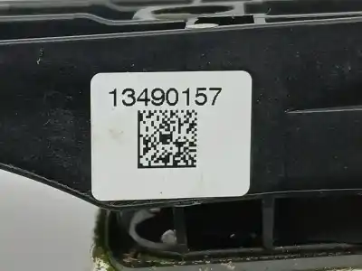 Peça sobressalente para automóvel em segunda mão puxador exterior traseiro esquerdo por opel corsa e selective referências oem iam 13490157  