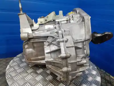 Second-hand car spare part gearbox for otras marcas espace iv (jk0) 2.0 16v turbo oem iam references pk6013 8200064493 