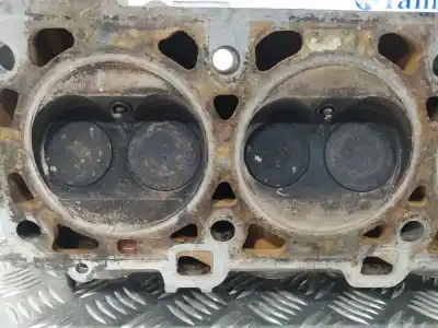 Pièce détachée automobile d'occasion culasse du moteur pour porsche 944 2.5 cat références oem iam 9441043036r 9441052506r 