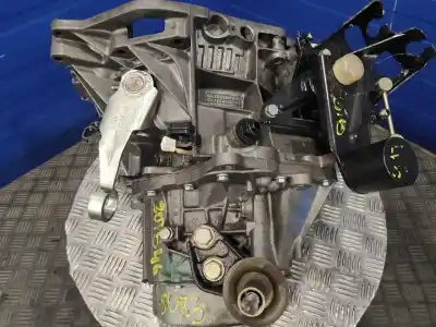 Second-hand car spare part gearbox for citroen jumpy (u6u_) 1.9 d oem iam references 20tb46  