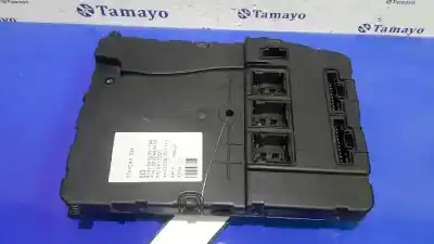 İkinci el araba yedek parçası RÖLE/SIGORTA KUTUSU için RENAULT MEGANE II SEDÁN (LM0/1_)  OEM IAM referansları 8200351186 S118400340 