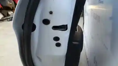 Pezzo di ricambio per auto di seconda mano serratura porta posteriore sinistra per citroen c4 ii (nc_) 1.6 bluehdi 100 riferimenti oem iam 