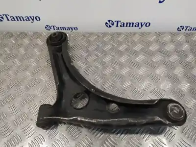 Recambio de automóvil de segunda mano de brazo suspension inferior delantero derecho para mitsubishi colt berlina 3 (z30) 1.1 cat referencias oem iam   