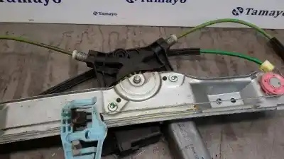 Second-hand car spare part passenger side right window regulator for opel corsa d (s07) 1.2 (l08 l68) oem iam references 72005001  
