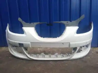 Pièce détachée automobile d'occasion LE PARE-CHOC AVANT pour SEAT ALTEA (5P1)  Références OEM IAM 5P0807231  