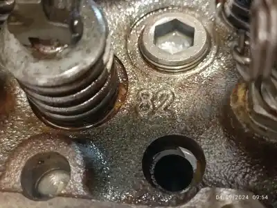 Gebrauchtes Autoersatzteil zylinderkopf des motors zum ford sierra berlina 2.0 (ohc) oem-iam-referenzen 74hm6090ga  