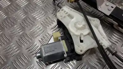 Автозапчасти б/у регулятор стекла переднего левого за seat leon (5f1) 1.6 tdi ссылки oem iam 0130822717 5q0959801b 