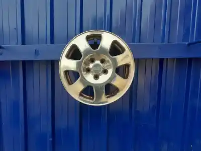 Pezzo di ricambio per auto di seconda mano cerchione in lega per audi a3/s3 3p/5p 8l desde 09/1996 hasta 04/2003 1.6 16v100cv/75kw riferimenti oem iam 8l0601025m  