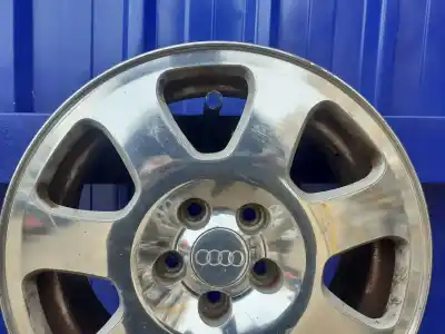 Pezzo di ricambio per auto di seconda mano cerchione in lega per audi a3/s3 3p/5p 8l desde 09/1996 hasta 04/2003 1.6 16v100cv/75kw riferimenti oem iam 8l0601025m  