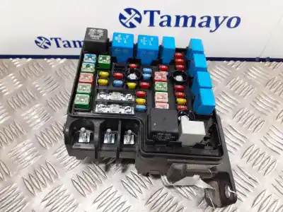 Pezzo di ricambio per auto di seconda mano scatola relè/fusibili per kia cee´d 1.4 cat riferimenti oem iam 919501h020