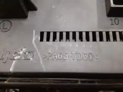 Second-hand car spare part fuse box unit for ssangyong kyron 2.0 oem iam references pa66td30  