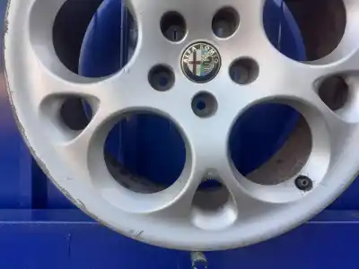 Pièce détachée automobile d'occasion jante pour alfa romeo alfa 166 2.4 jtd références oem iam 5901013  