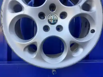 Pièce détachée automobile d'occasion jante pour alfa romeo 166 2.4 jtd cat références oem iam 5901013  