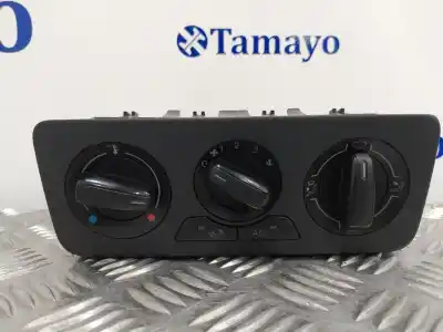 Автозапчастина б/у контроль опалення / кондиціонації для audi a1 (8x) 1.2 16v tfsi 86 cv / 63 kw посилання на oem iam 8x0820045