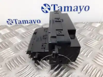 Second-hand car spare part multifunction display for kia pro cee´d (ed) 1.6 oem iam references 957101h700  